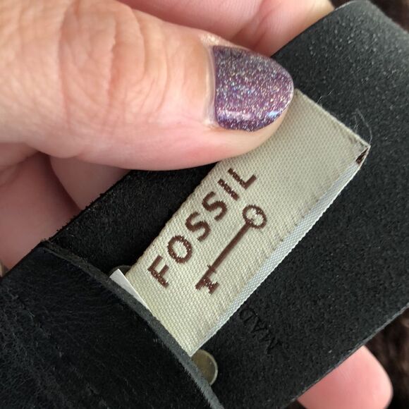 NWOT Fossil Genuine Leather Belt (rhinestones)